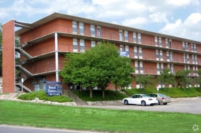 Royal Towers Manhattan Ks Apartment Finder
