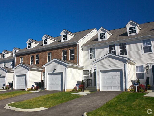 Hartford Village Commons Columbus Oh Apartment Finder