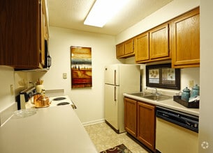 The Meadows Memphis Tn Apartment Finder