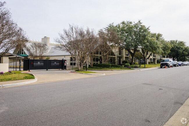 Meadowstone Place Dallas Tx Apartment Finder