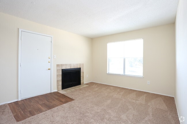 Saddletree Apartments Garland Tx Apartment Finder