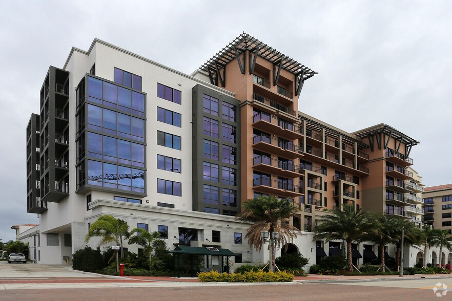 Palmetto Promenade Boca Raton, FL Apartment Finder