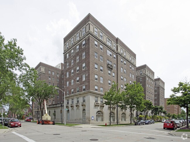 Astor Hotel Milwaukee Parking Astor Hotel Milwaukee Parking