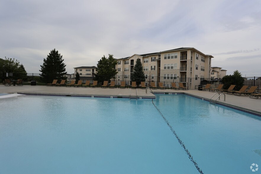 The Bluffs Apartments Junction City Ks the bluffs apartments junction city ks apartment finder The Bluffs Apartments Junction City Ks the bluffs apartments junction city ks apartment finder