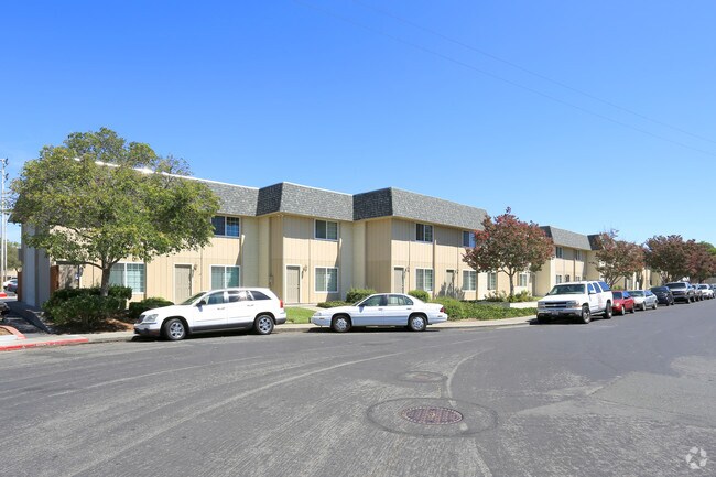 Dover Park Apartments Fairfield, CA Apartment Finder
