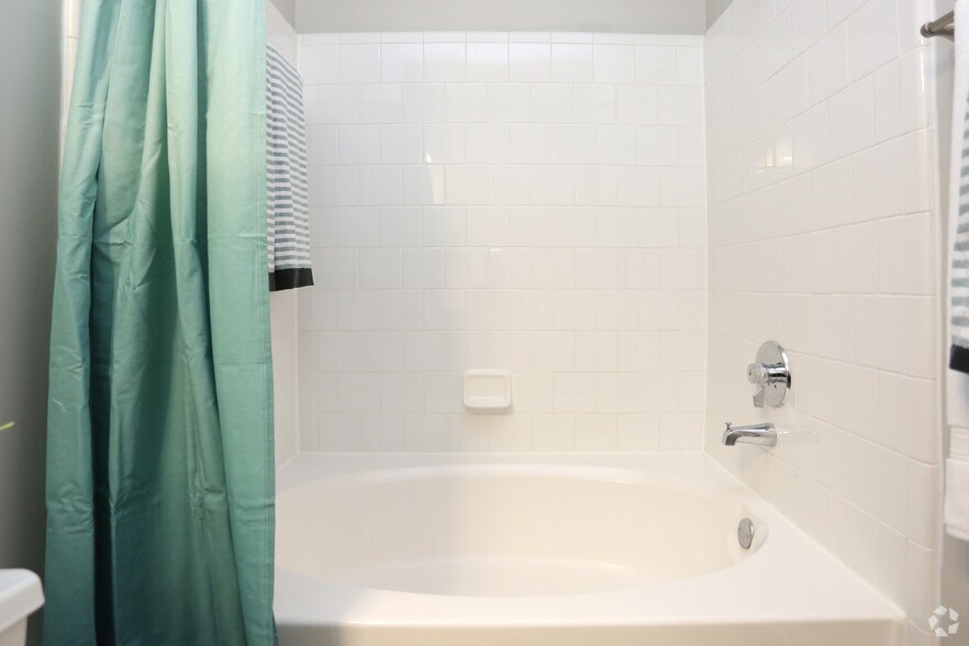 Bathroom Fixtures Kennesaw Ga ashford ridenour - kennesaw, ga | apartment finder Bathroom Fixtures Kennesaw Ga ashford ridenour - kennesaw, ga | apartment finder