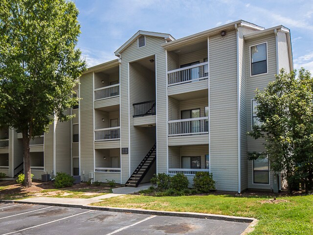 Landmark At Pine Court Apartment Homes Columbia Sc Landmark At Pine Court Apartment Homes Columbia Sc