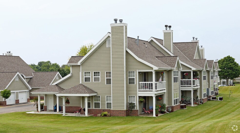 Manchester Oaks Apartments Franklin, WI Apartment Finder