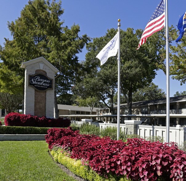 Bayou Shadows Apartments Lafayette, LA Apartment Finder