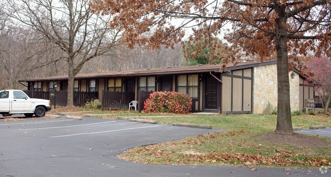 Studio Apartment Youngstown Ohio chelsea court apartments - youngstown, oh | apartment finder Studio Apartment Youngstown Ohio chelsea court apartments - youngstown, oh | apartment finder