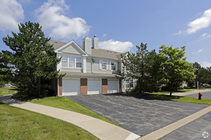 Preserve At Cantera Warrenville, IL Apartment Finder