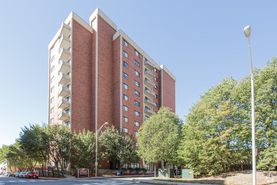 Pleasant Plaza Malden, MA Apartment Finder