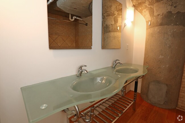 Bathroom Fixtures Hartford Ct the lofts on park - hartford, ct | apartment finder Bathroom Fixtures Hartford Ct the lofts on park - hartford, ct | apartment finder