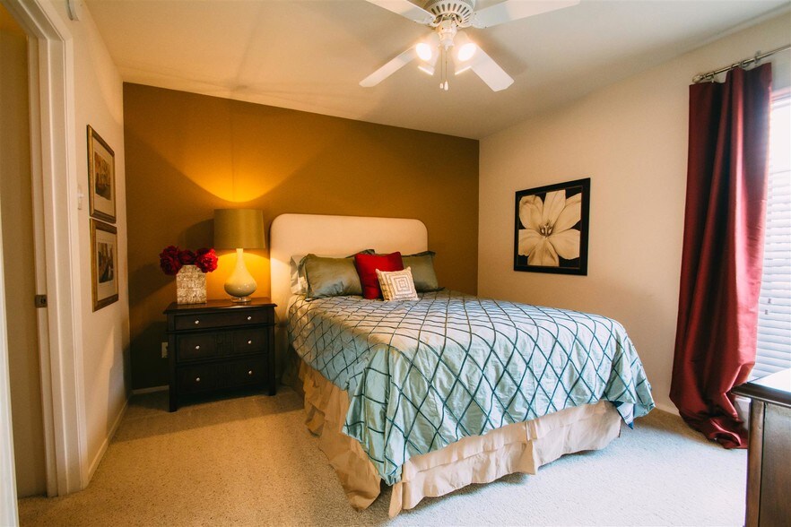 Vistas At Hackberry Creek Irving, TX Apartment Finder