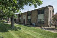 Apartments in Canton with Laundry Facility - On-Site Laundry ... Apartments in Canton with Laundry Facility - On-Site Laundry ...