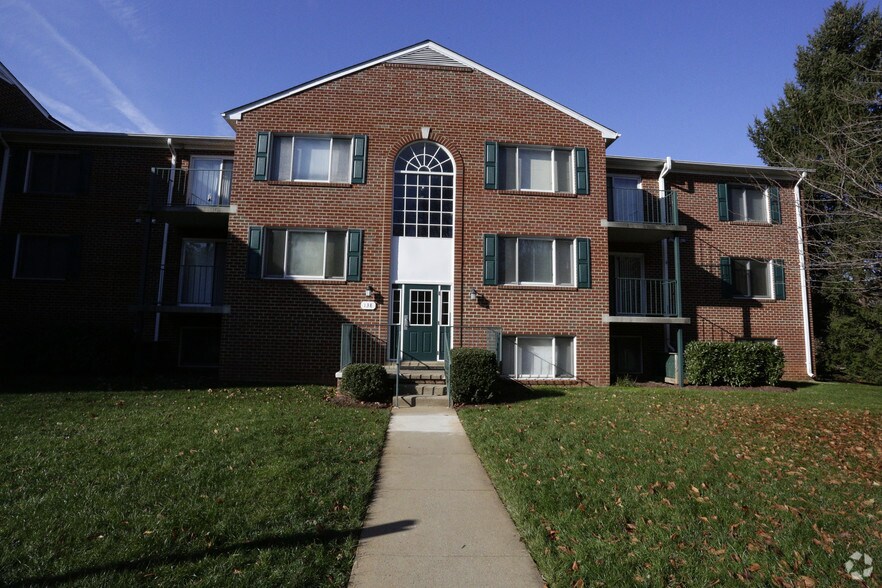 Tuscarora Creek Leesburg, VA Apartment Finder