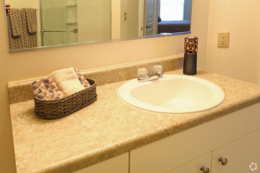 Bathroom Sinks Charlotte Nc galleria village - charlotte, nc | apartment finder Bathroom Sinks Charlotte Nc galleria village - charlotte, nc | apartment finder
