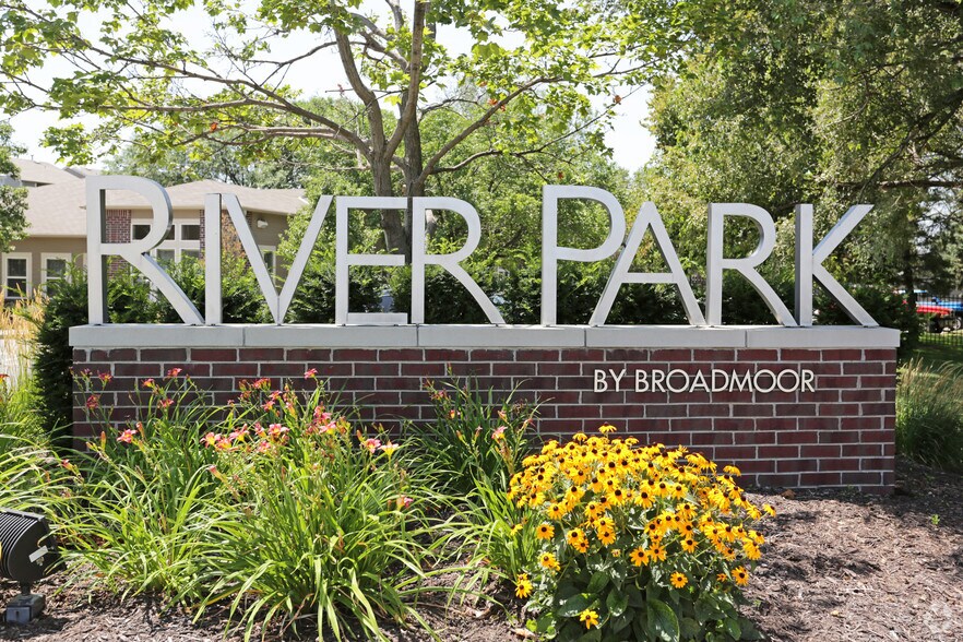 River Park by Broadmoor Council Bluffs, IA Apartment Finder