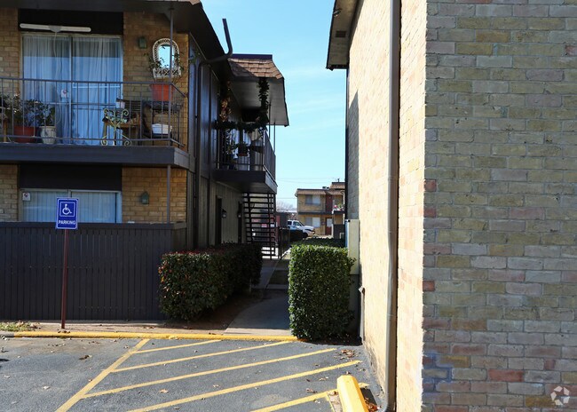 Waterford Court Apartments Irving Waterford Court Apartments Irving