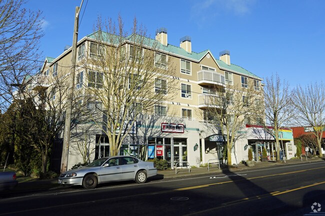 Ivy Court Apartments Ivy Court Apartments
