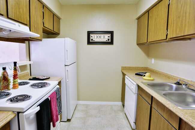College Pointe Apartments Lubbock, TX Apartment Finder