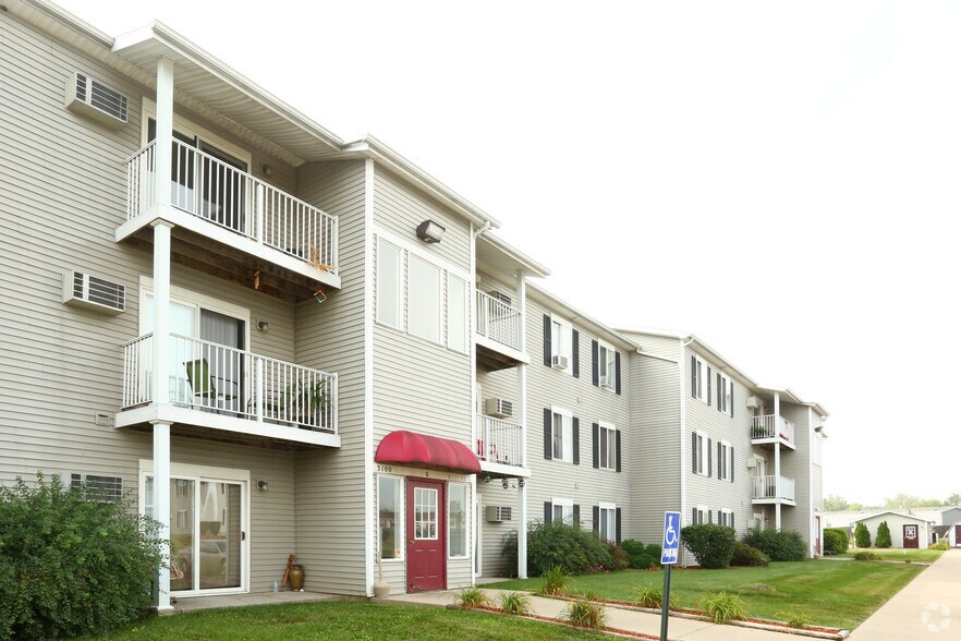 Woodbury Apartments Adrian Mi Woodbury Apartments Adrian Mi
