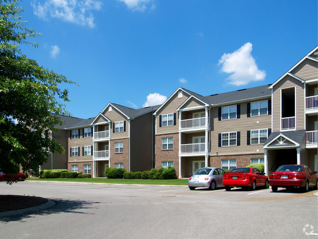 College Grove - Premier Student Housing - Murfreesboro, TN | Apartment ...