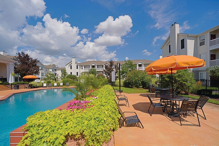 The Enclave at Winghaven O'Fallon, MO Apartment Finder