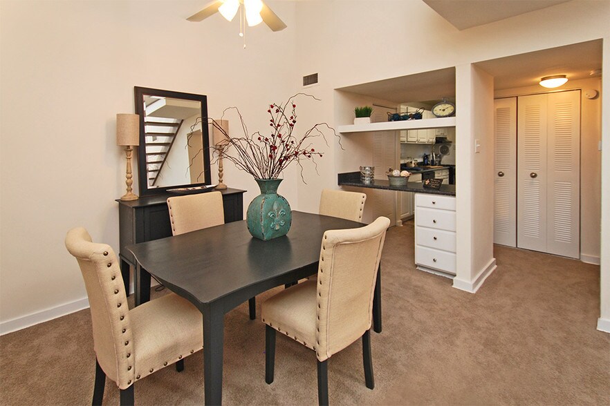 St. John�s Wood Richmond, VA Apartment Finder