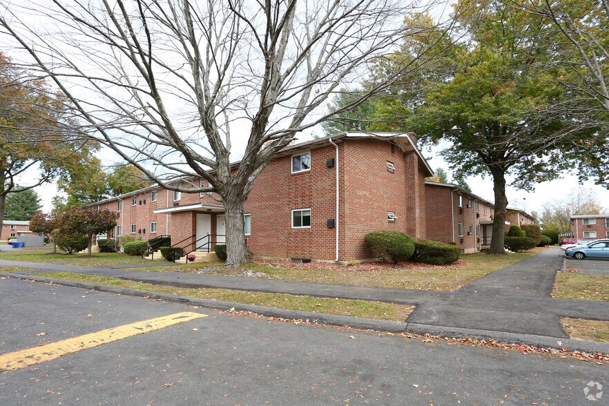 Lakeview Apartments Farmington Ct Apartment Finder