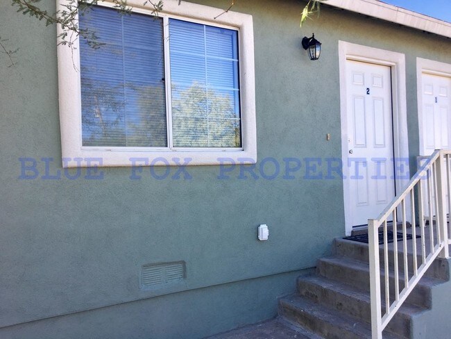 remolded home with lots of off street parking tucson az
