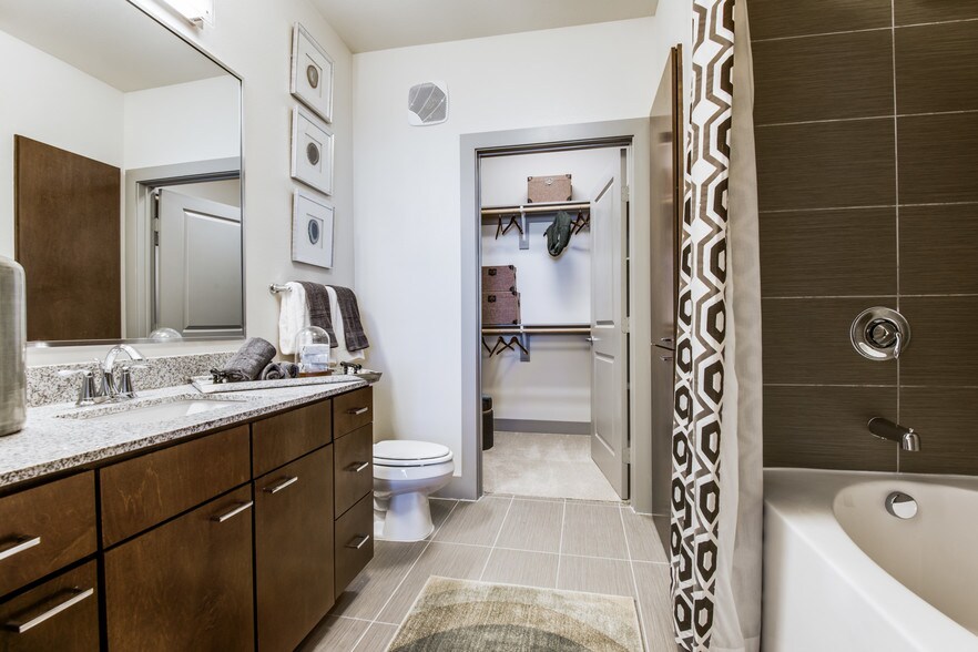 Aura One90 Plano Tx Apartment Finder