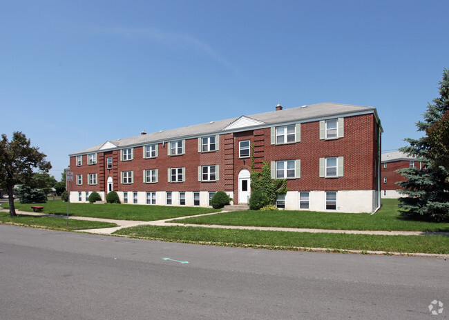 Linda Lane Apartments - Cheektowaga, NY | Apartment Finder