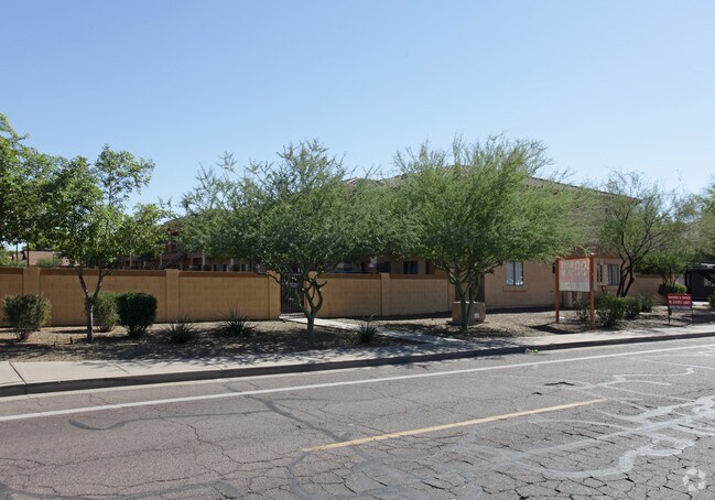 Palo Brea Luxury Apartments Phoenix Az Palo Brea Luxury Apartments Phoenix Az