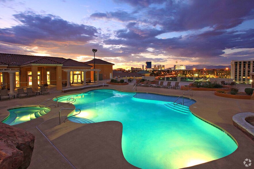 Las Vegas Grand - Las Vegas, NV | Apartment Finder