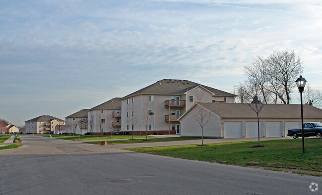 Deer Creek of Xenia Xenia, OH Apartment Finder