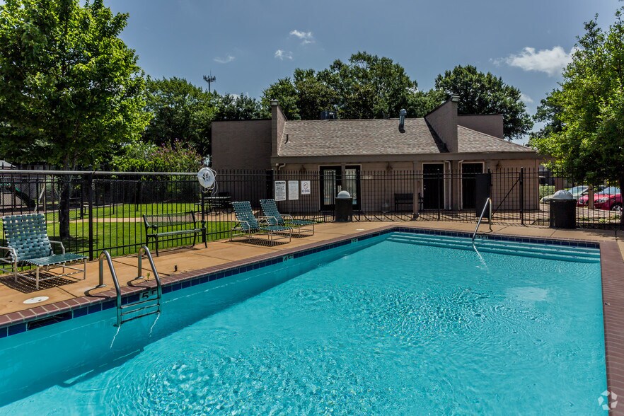 Pinebrook Pointe Apartments Pinebrook Pointe Apartments