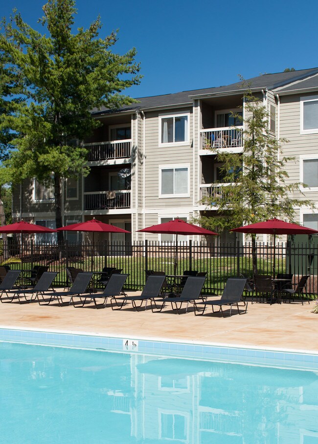 Woodside Lorton, VA Apartment Finder