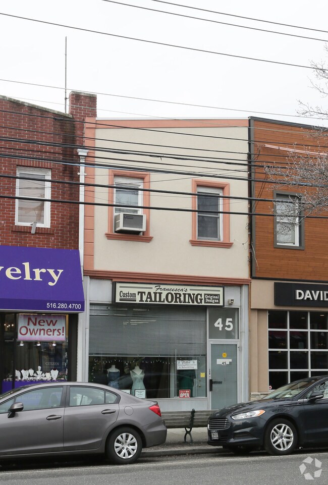 45 Merrick Ave Merrick, NY Apartment Finder