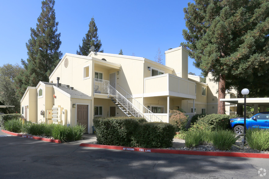 Brookside Apartments - Carmichael, CA | Apartment Finder