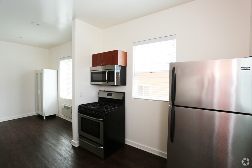 Hollywood Off Vine Los Angeles Ca Apartment Finder