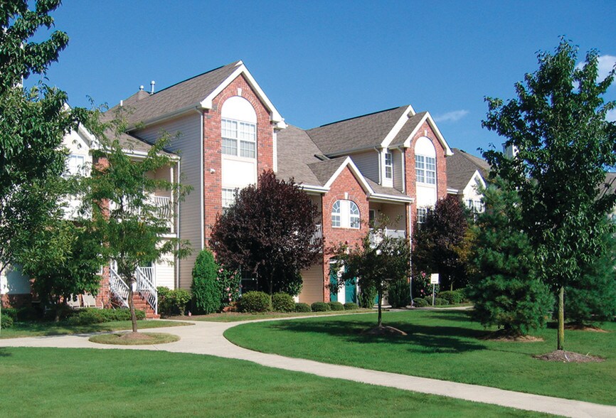 Pike Run Meadows Belle Mead, NJ Apartment Finder