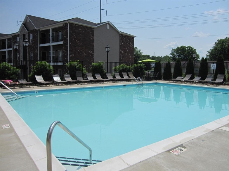 Cave Mill Apartments Bowling Green, KY Apartment Finder