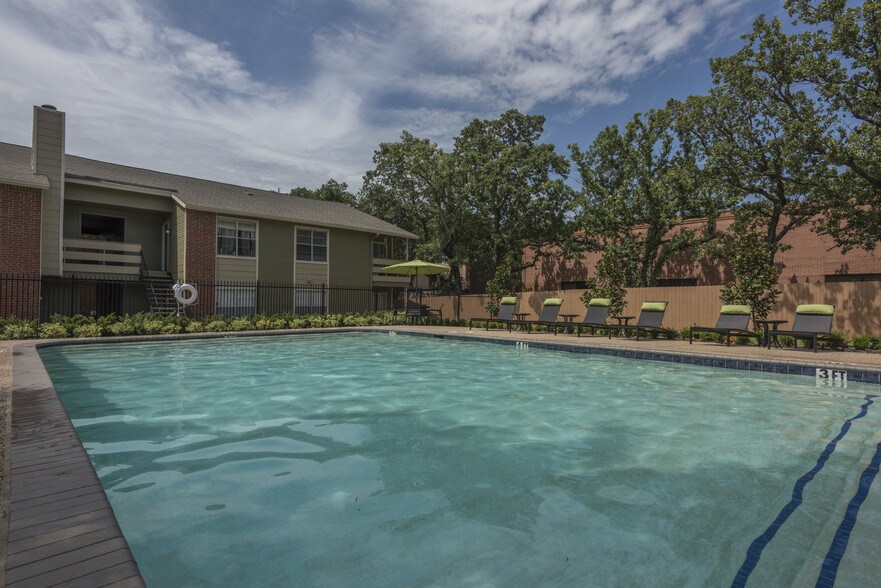 Catalina Lewisville, TX Apartment Finder