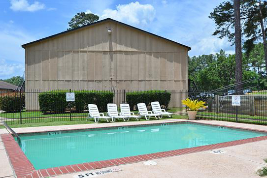 Santa Fe Trails Apartments Huntsville Texas