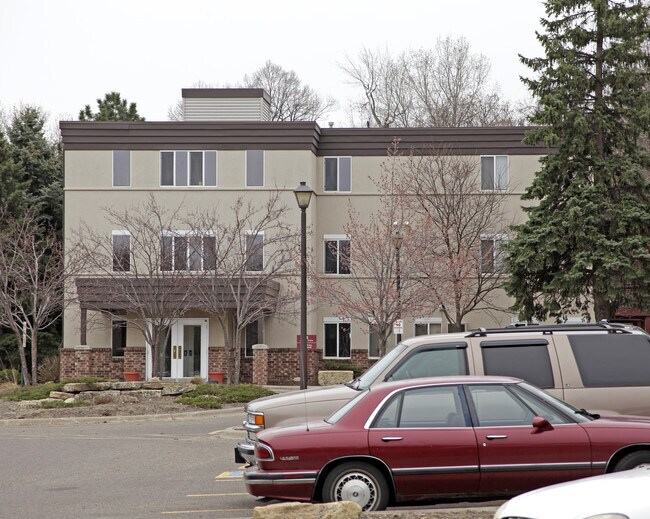 Bluff Park Homes Saint Paul, MN Apartment Finder