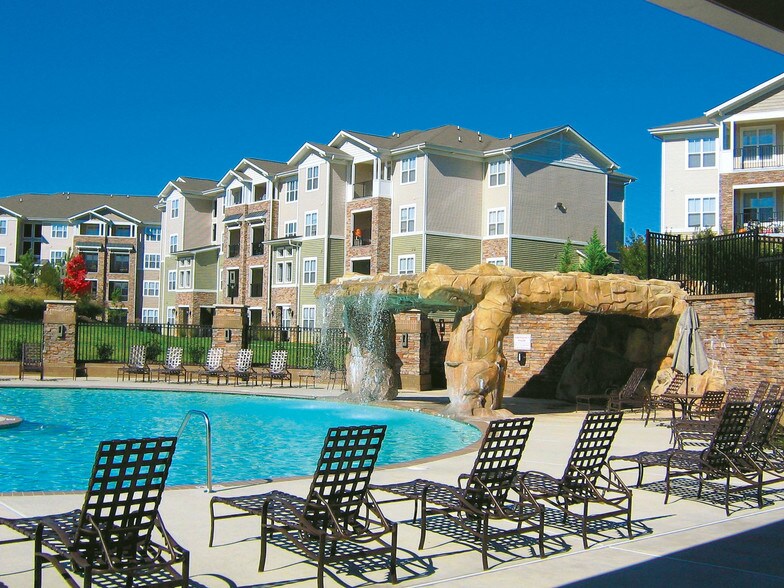 Windsor Upon Stonecrest Burlington, NC Apartment Finder