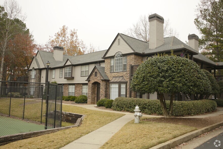 Colonial Grand at River Plantation - Duluth, GA | Apartment Finder