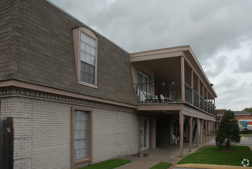 Town Square Apartments Pasadena, TX Apartment Finder