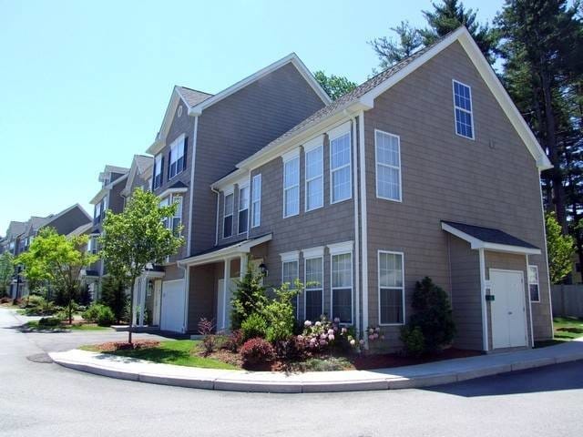 Avalon At Bedford Center Ma Apartment Finder Building Photo Avalon At Bedford Center